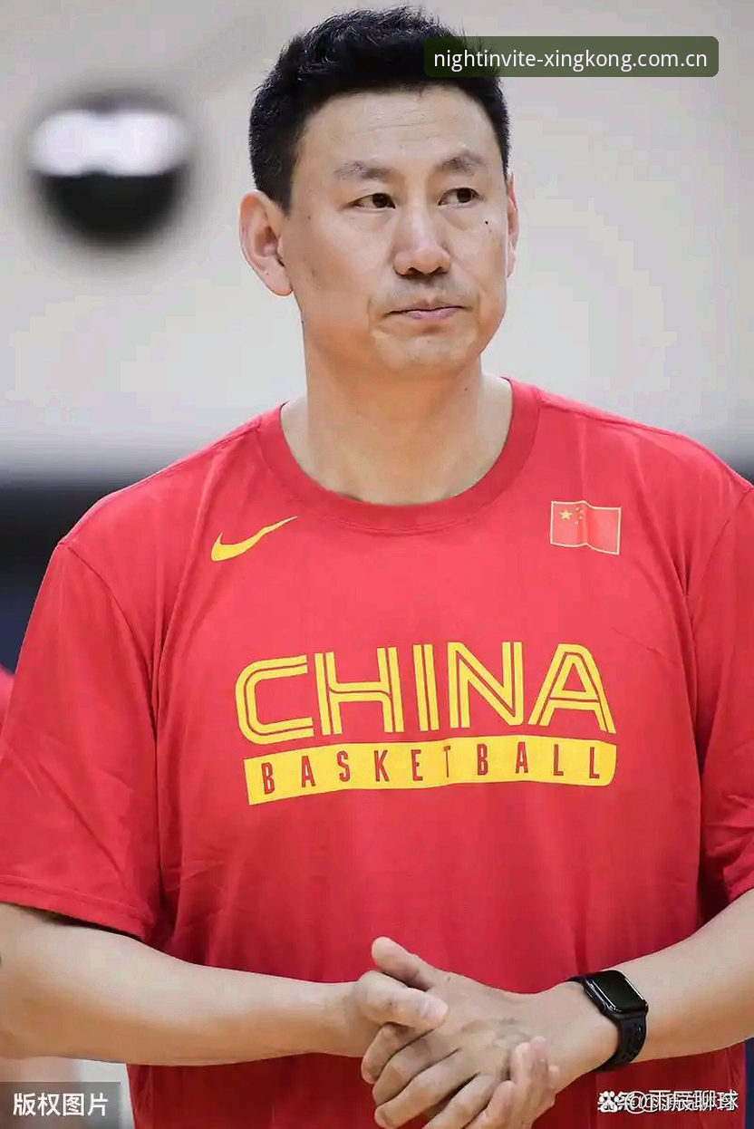 来自夜空的邀请新版网页入口 从顾问到主帅,李楠的翻身仗——一位老球迷用星空体育追了两年北京男篮的实战心得